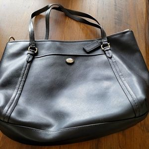Coach leather tote bag. Dark brown leather 15 x 12.